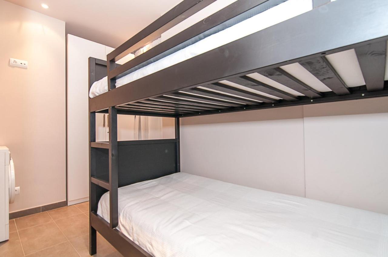 Weflating Diagonal Apartment Barcelona Bagian luar foto